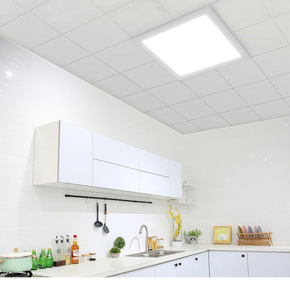 Lámpara de Panel LED para Cocina 50W/65W/70W - L450*450*28mm | IP44 Resistente | 3 Temperaturas de Color (3000K/4000K/5700K) | Chip OSRAM | Eficiencia 90LM/W | Garantía 5 Años