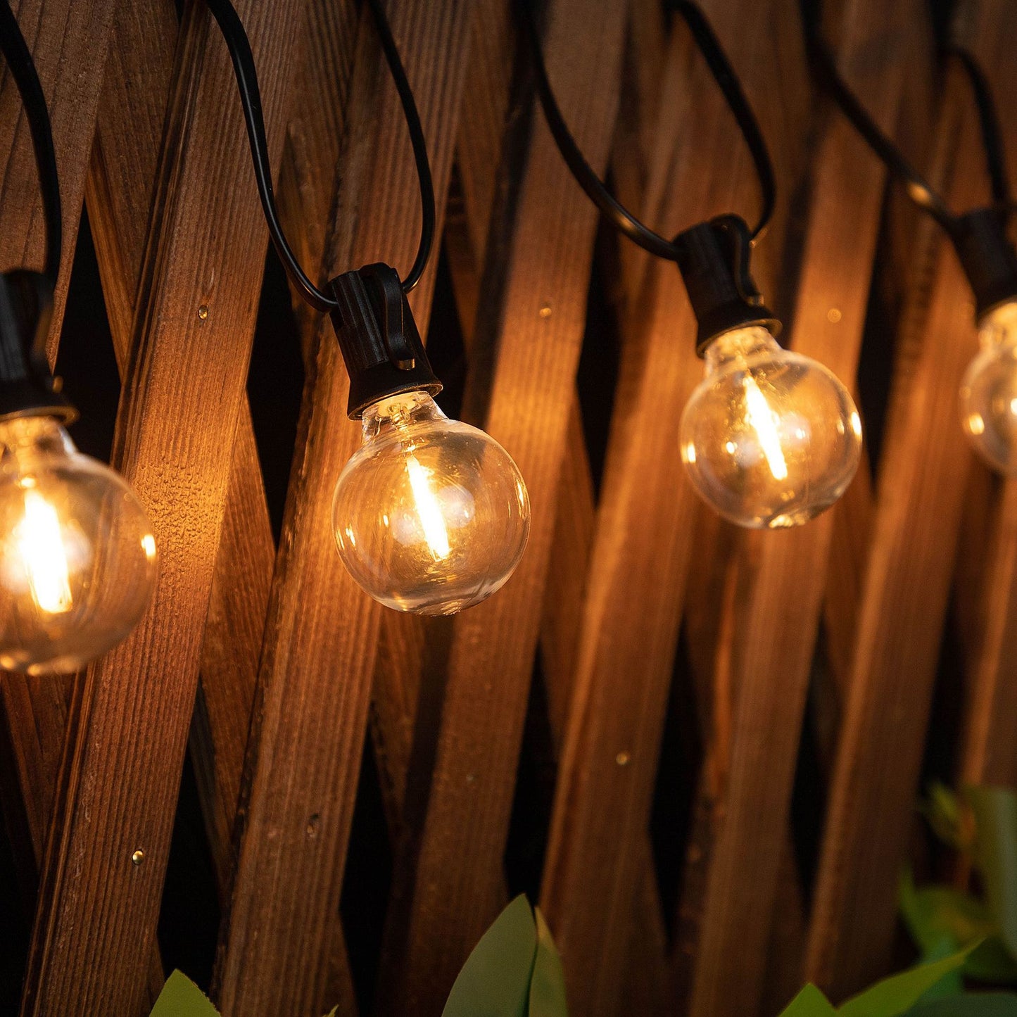 Guirnalda de Bombillas LED G40 Vintage 3-30 Metros, Lámpara E12 Amarilla, 2700K Cálido, Incluye Bombillas de Repuesto - Holaled