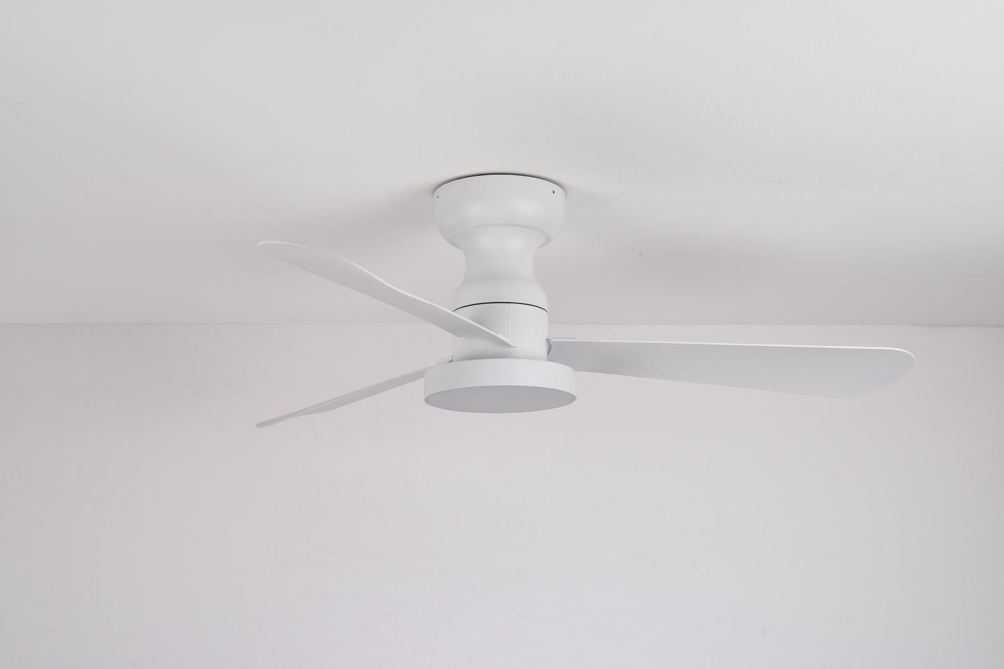 Ventilador de Techo LED 42" Multifunción, Motor DC 30W, 6 Velocidades, CCT 3000K-6000K, IP20, Blanco/Madera