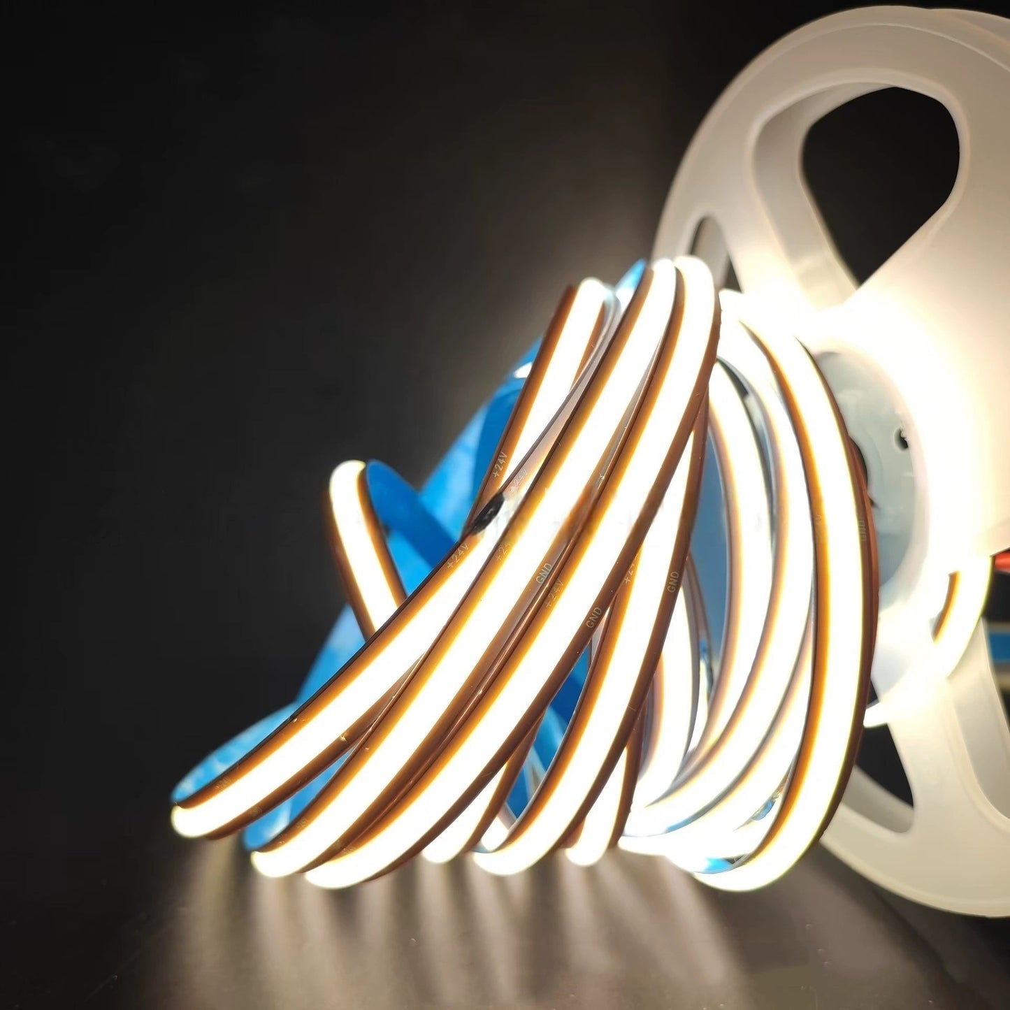 Tira LED COB Alto Voltaje AC240V | 528 LEDs/M | 13W/M | 10M|3 CCT (2700K-6000K) | Luz Continua | IP20